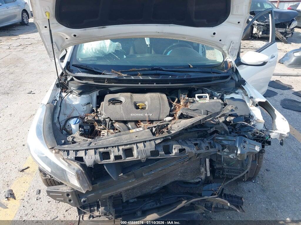 3KPFK4A71HE069242 2017 KIA FORTE photo no. 10