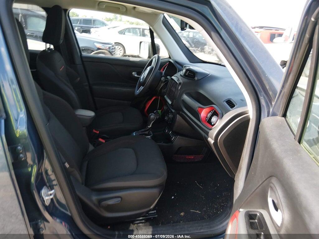 ZACNJDC1XPPP68486 2023 JEEP RENEGADE photo no. 5