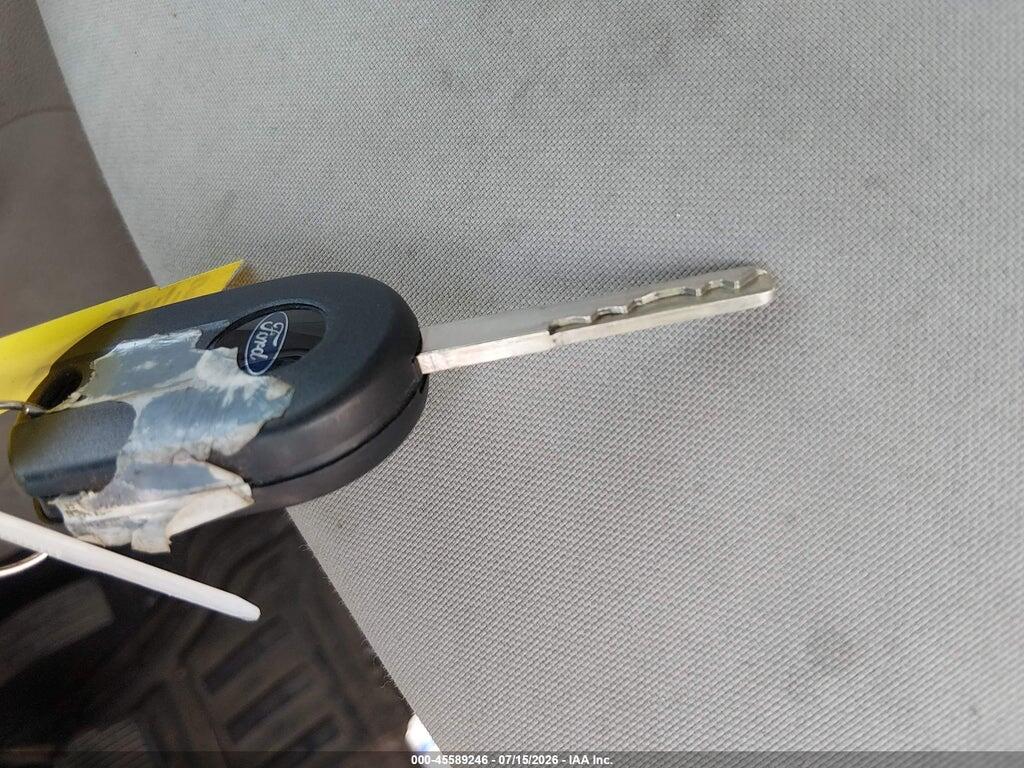 1FADP3F2XFL270051 2015 FORD FOCUS photo no. 11