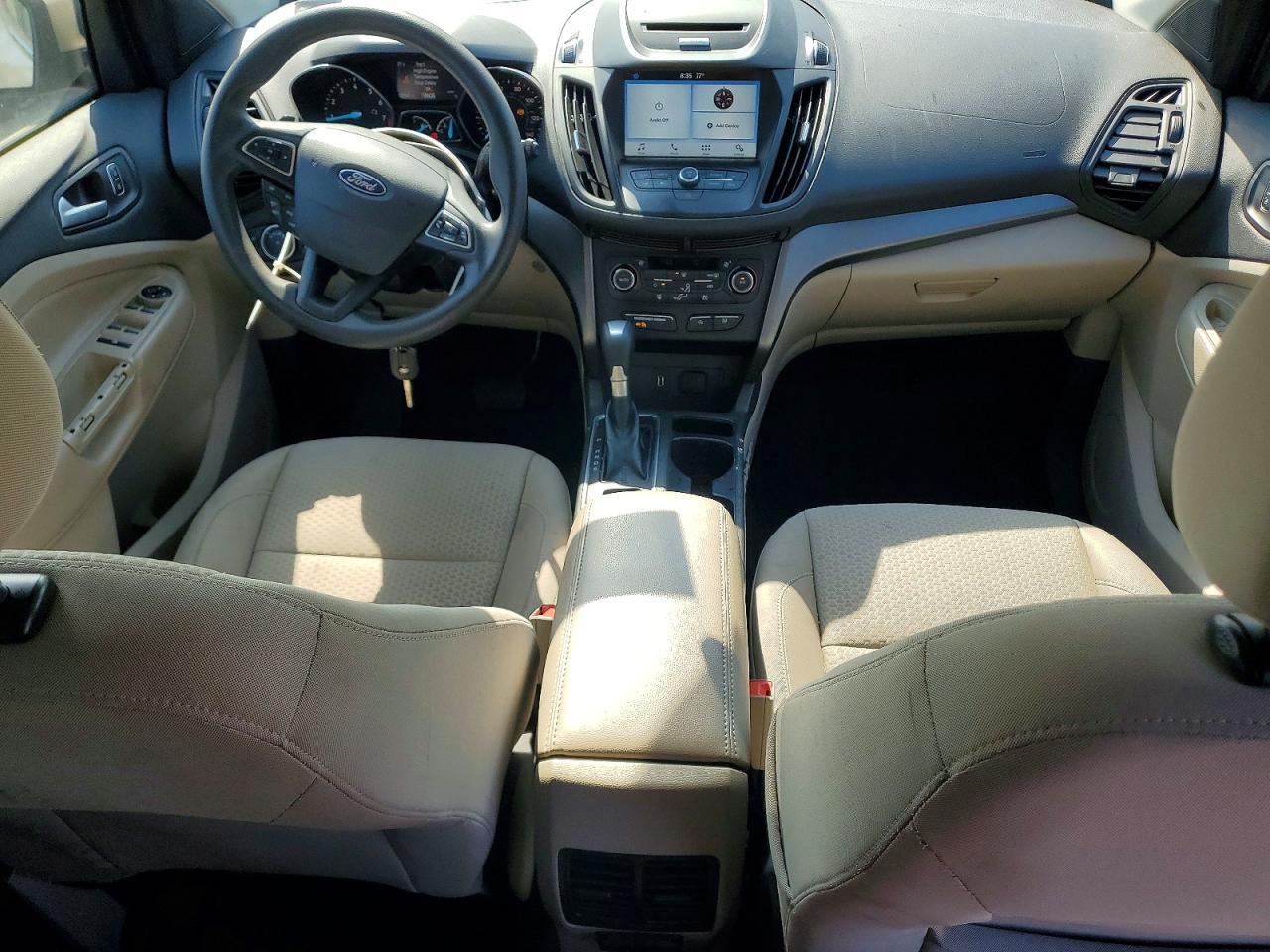2017 FORD ESCAPE SE — Фото 8 из 13