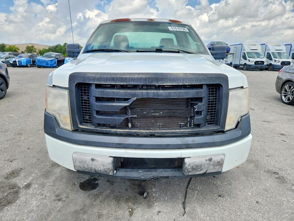 2010 FORD F150 — Фото 5 из 12