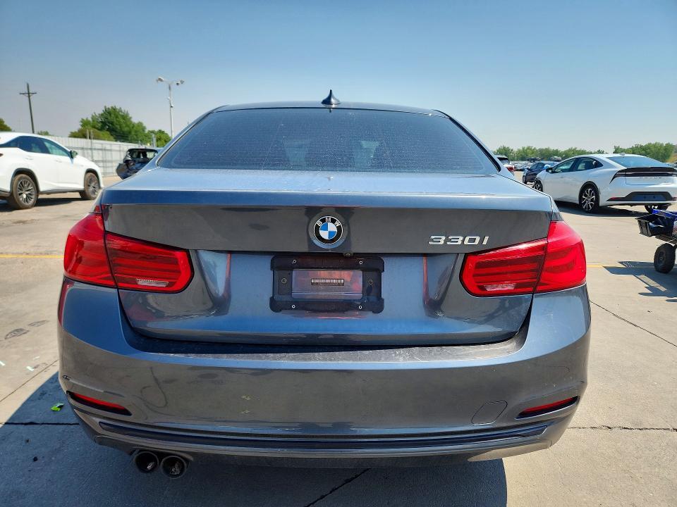2018 BMW 330 I — Фото 6 из 12