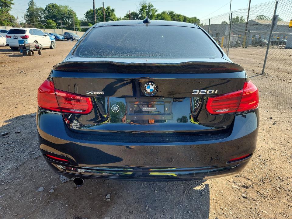 2018 BMW 320 XI — Фото 6 из 12