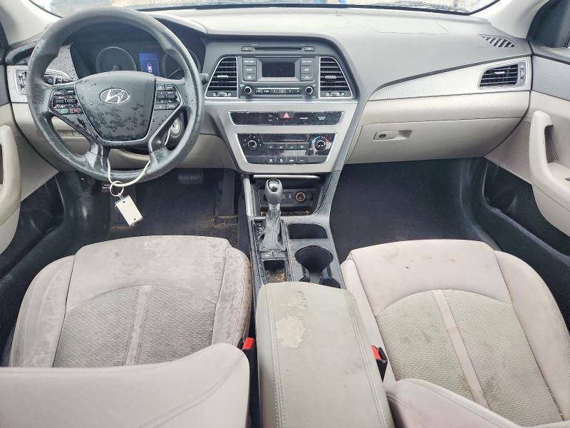 2017 HYUNDAI SONATA SE — Фото 8 из 12