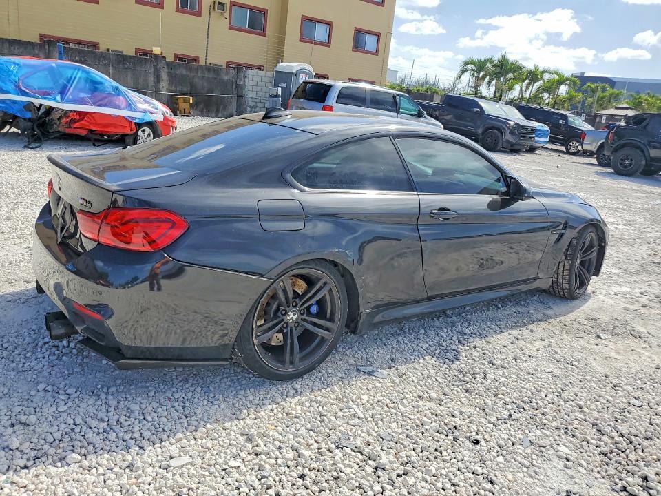 2018 BMW M4 — Фото 3 из 12
