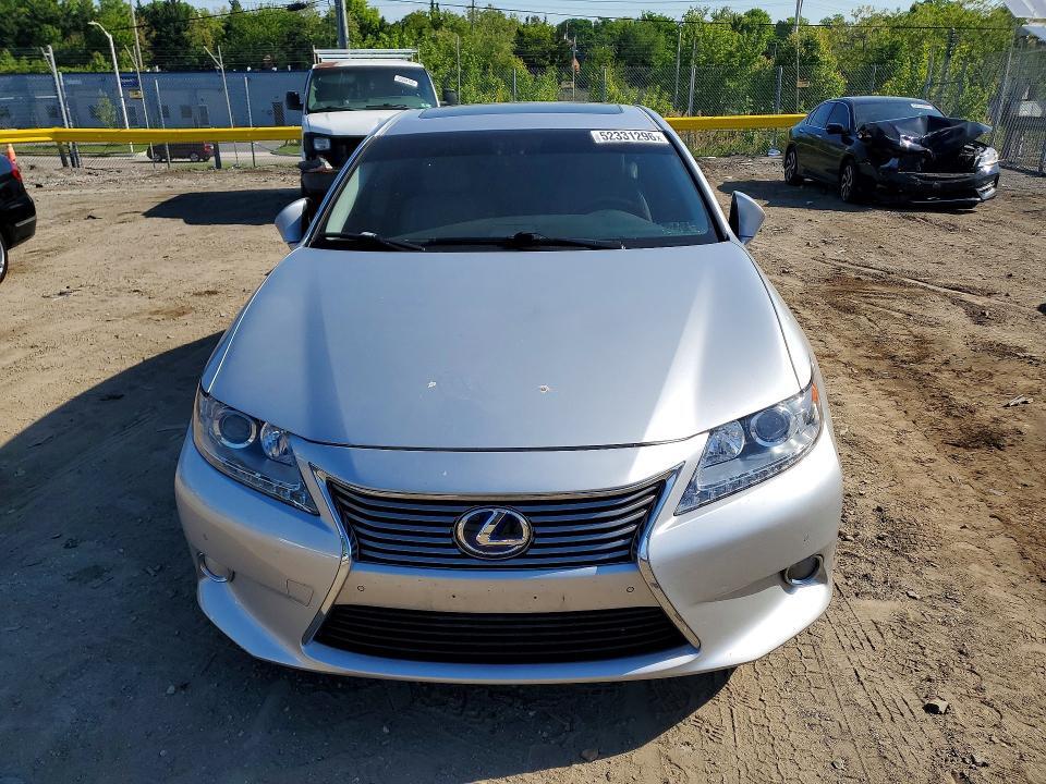 JTHBW1GG7D2015393 2013 LEXUS ES 300 photo no. 5
