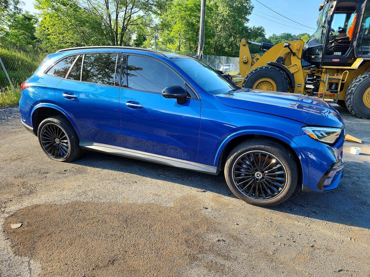 2023 MERCEDES-BENZ GLC 300 4MATIC — Фото 4 из 13