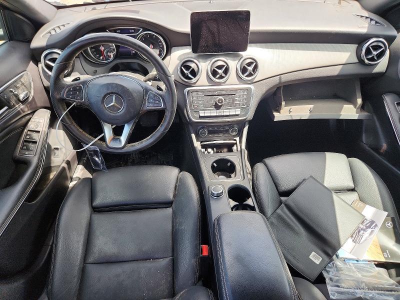 2018 MERCEDES-BENZ GLA 250 — Фото 8 из 12