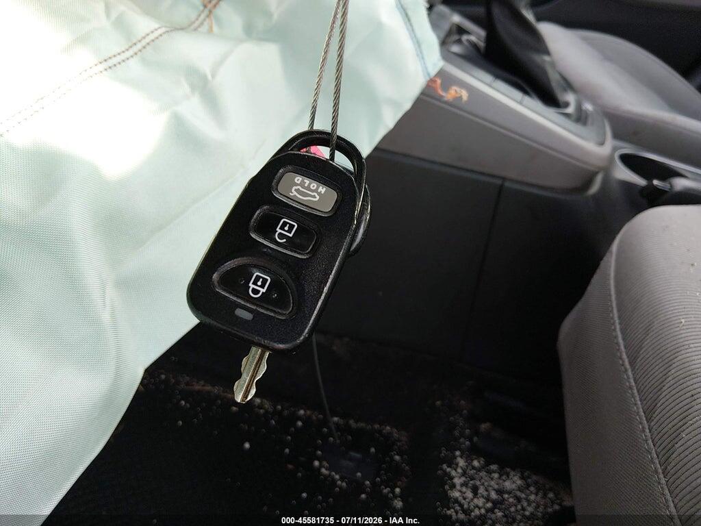KMHD74LF0HU406185 2017 HYUNDAI ELANTRA photo no. 11