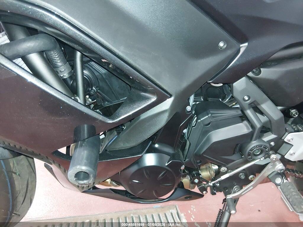 ML5EXER12TDAJ9878 2026 KAWASAKI EX650 photo no. 9