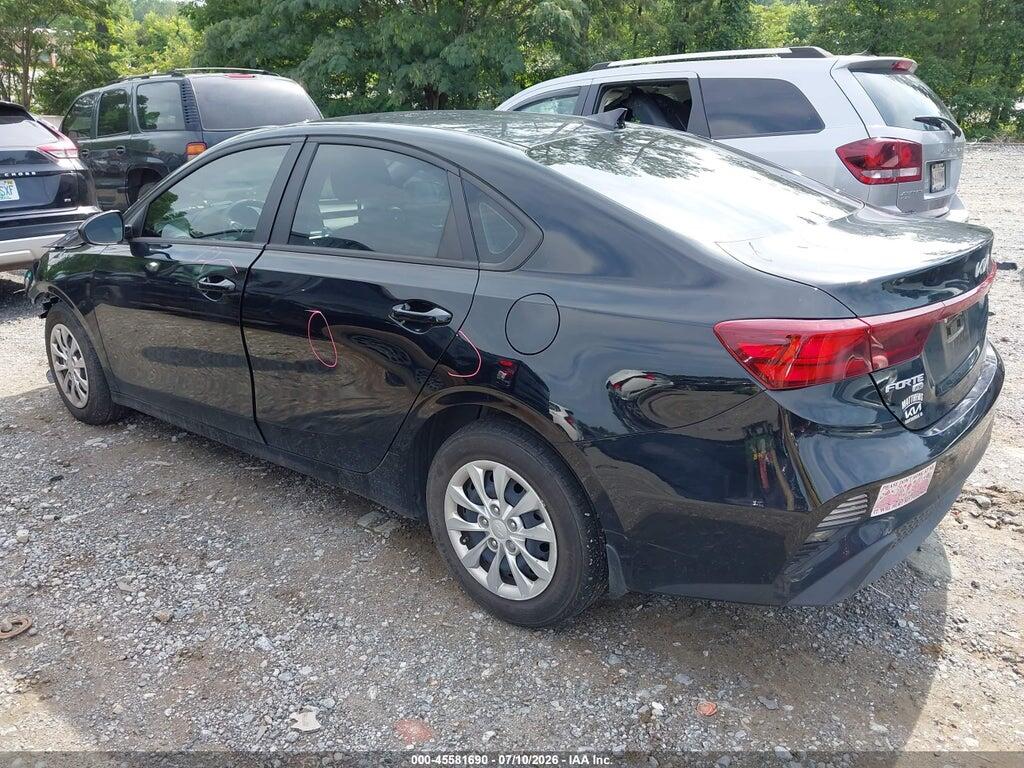 3KPF24AD2RE787521 2024 KIA FORTE photo no. 3
