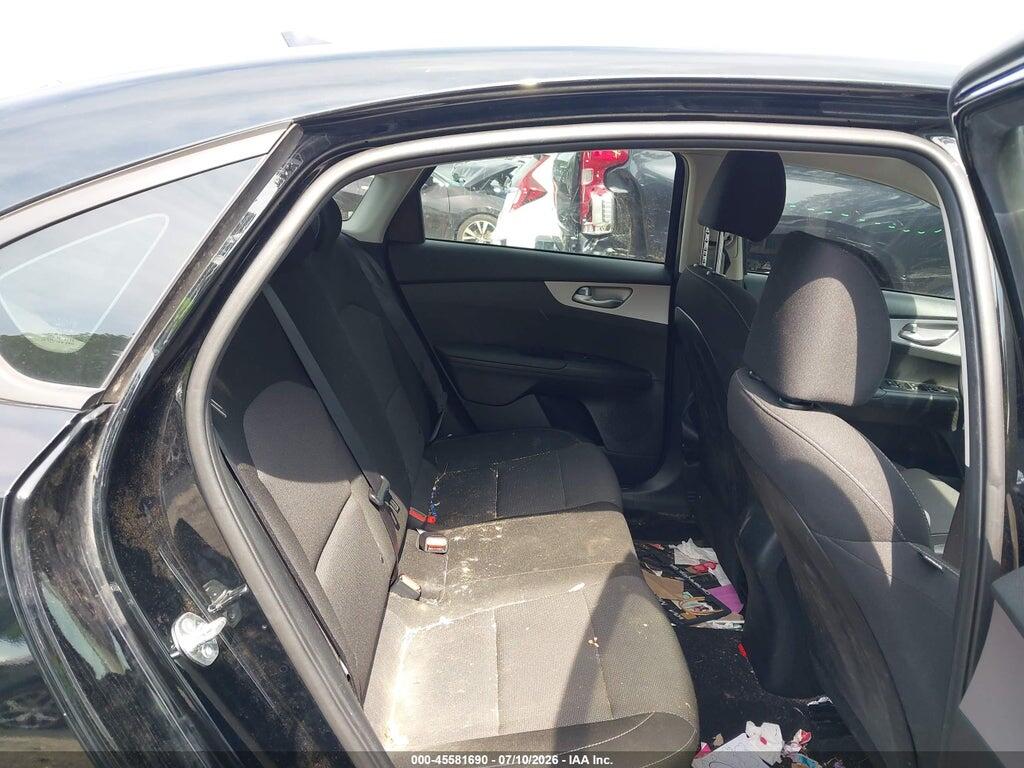 3KPF24AD2RE787521 2024 KIA FORTE photo no. 8