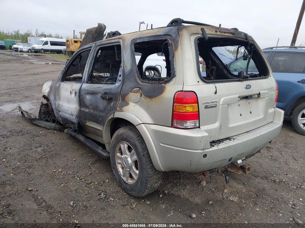 1FMCU94104KA53649 2004 FORD ESCAPE photo no. 3