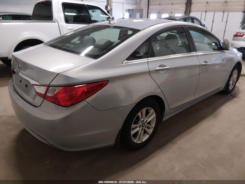 5NPEB4AC1DH578665 2013 HYUNDAI SONATA photo no. 4