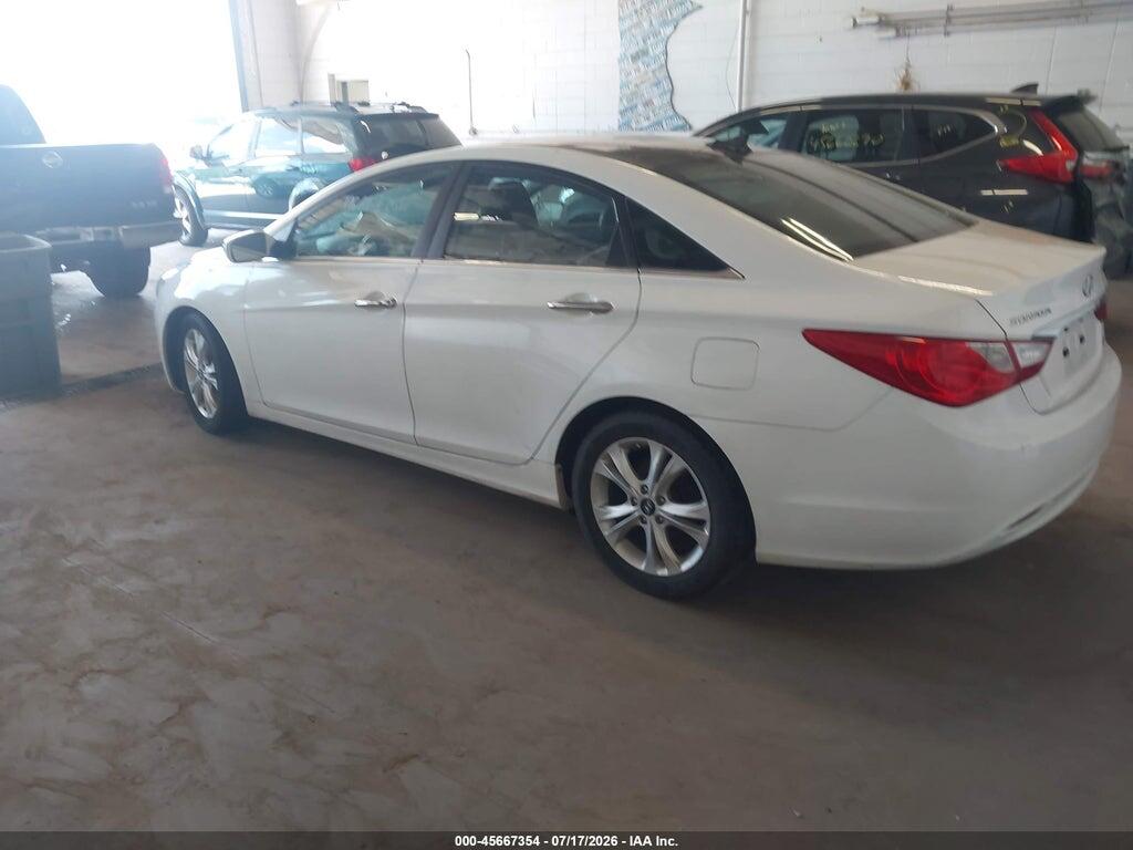 5NPEC4AC8CH449236 2012 HYUNDAI SONATA photo no. 3