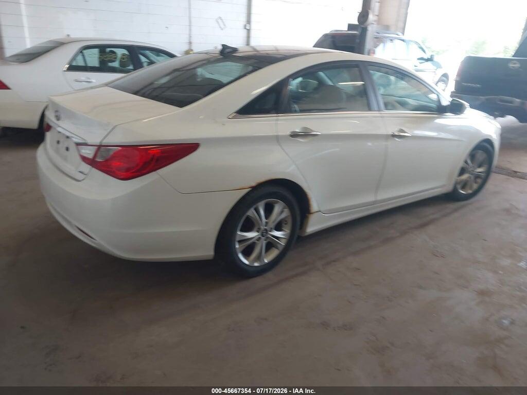 5NPEC4AC8CH449236 2012 HYUNDAI SONATA photo no. 4