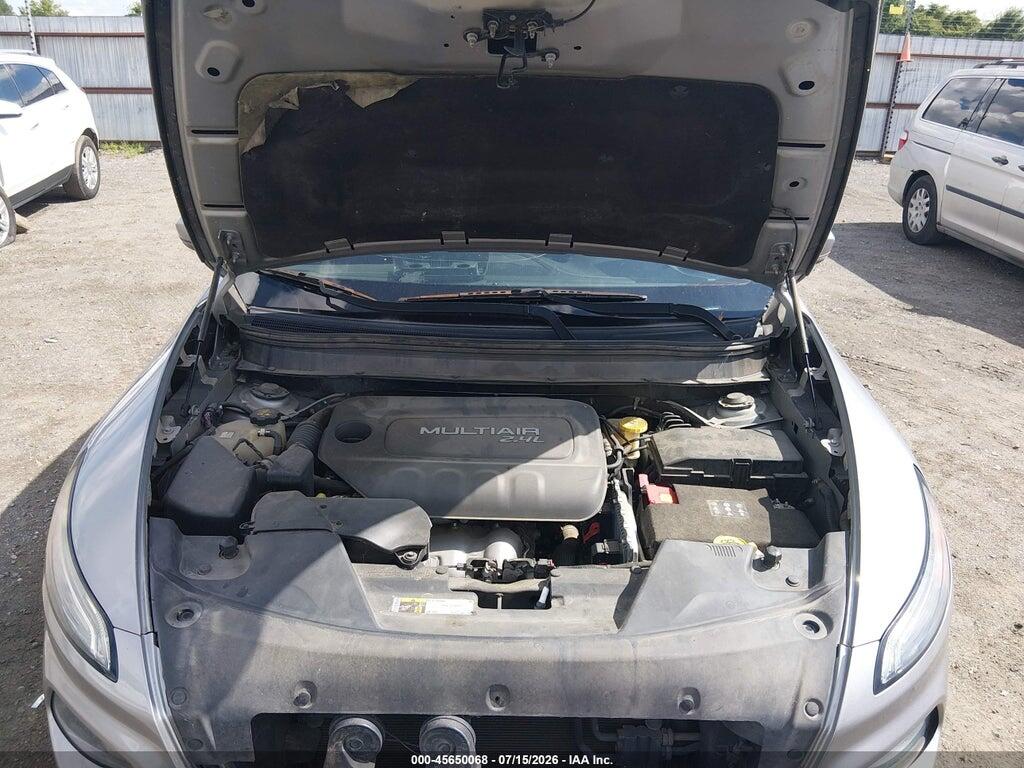 1C4PJLCB5FW597419 2015 JEEP CHEROKEE photo no. 10