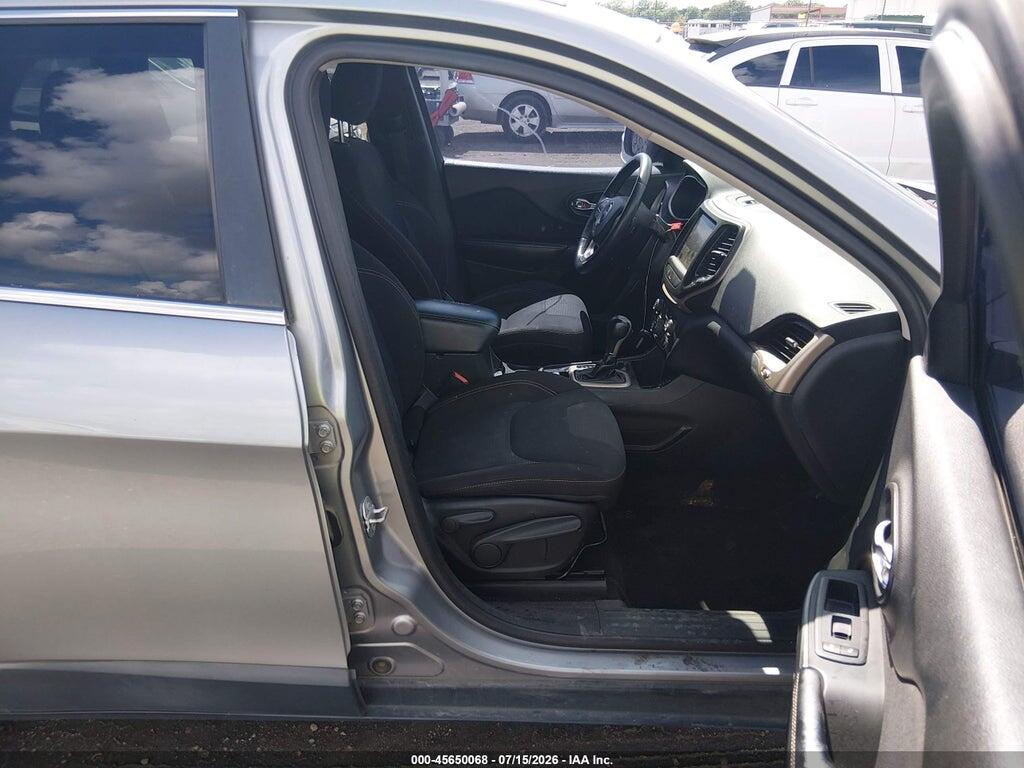 1C4PJLCB5FW597419 2015 JEEP CHEROKEE photo no. 5