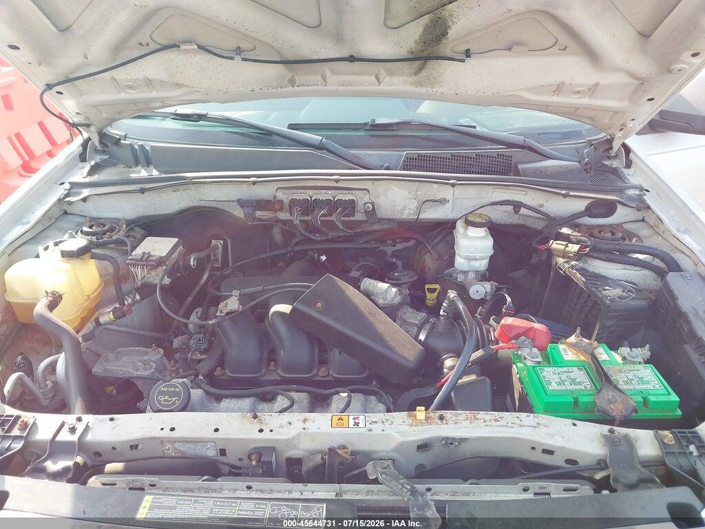 1FMCU93178KE12227 2008 FORD ESCAPE photo no. 10