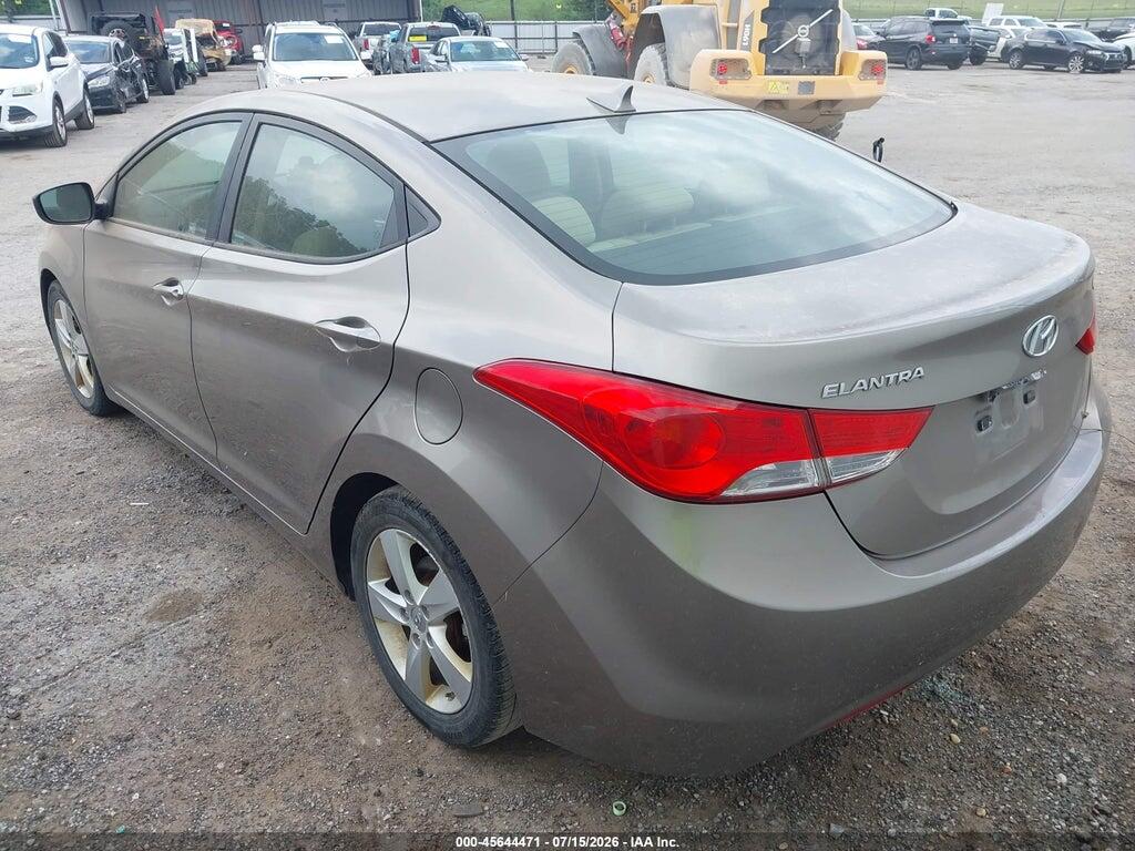 5NPDH4AEXDH421468 2013 HYUNDAI ELANTRA photo no. 3