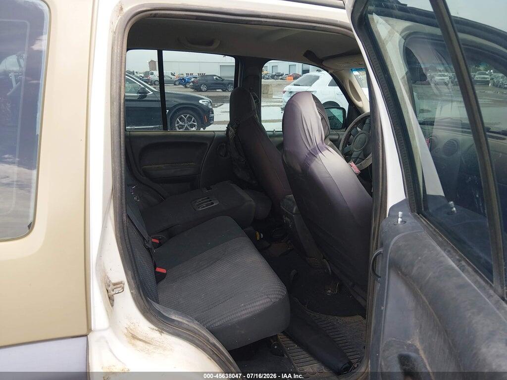 1J4GL48K63W618535 2003 JEEP LIBERTY photo no. 8