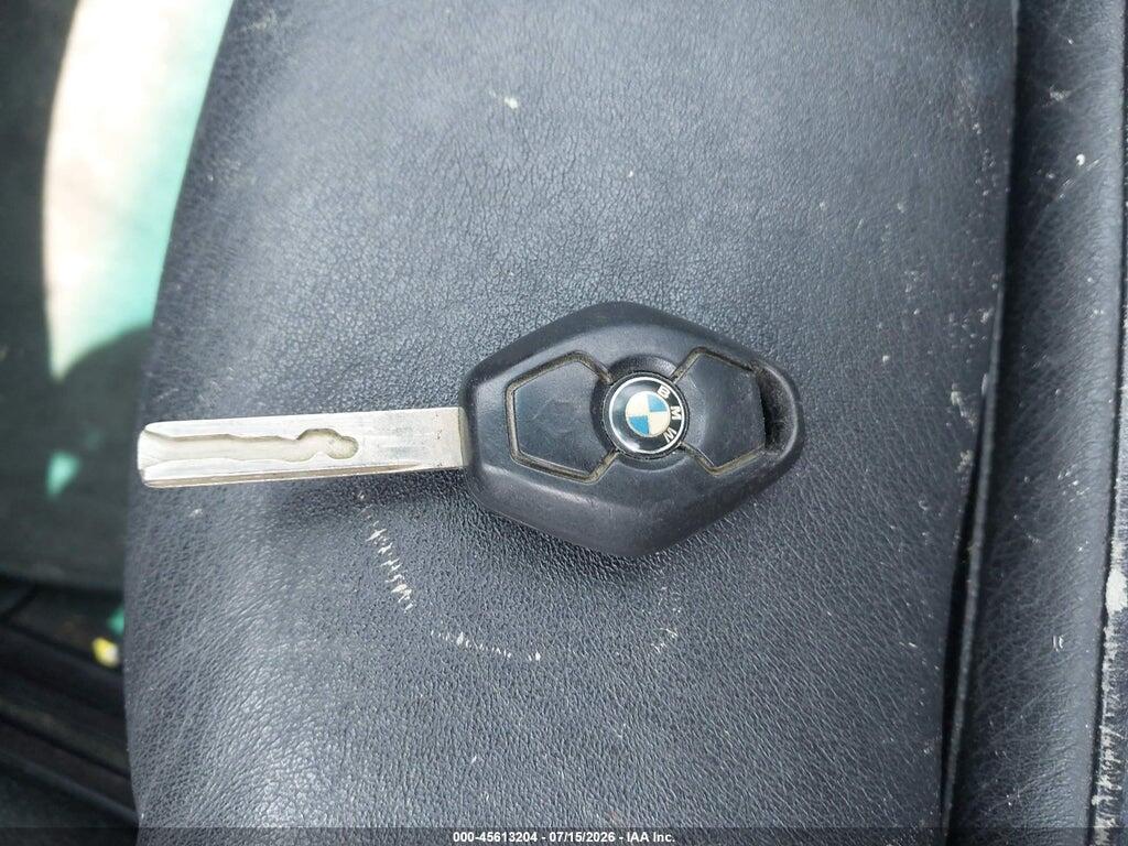 WBAAV33441FU88838 2001 BMW 325I photo no. 11