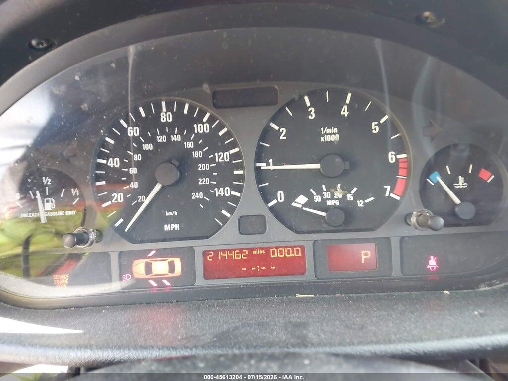 WBAAV33441FU88838 2001 BMW 325I photo no. 7