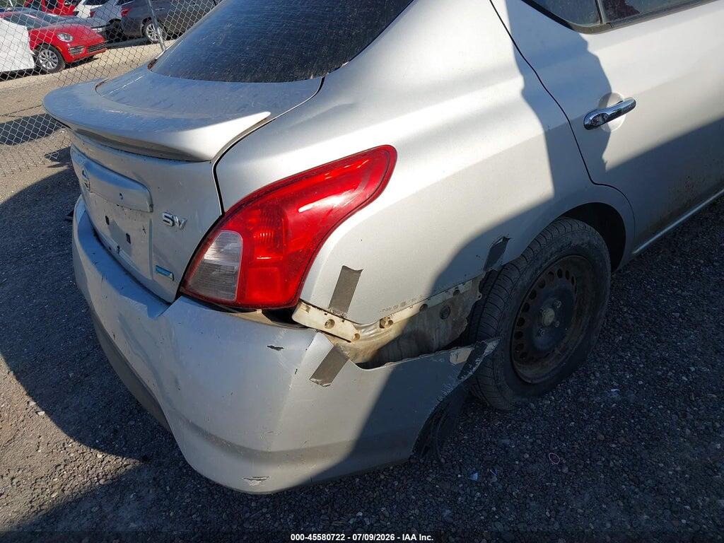 3N1CN7AP8FL837449 2015 NISSAN VERSA photo no. 11