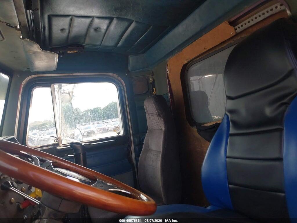 1XPCDR9X4MN303943 1991 PETERBILT 377 photo no. 7