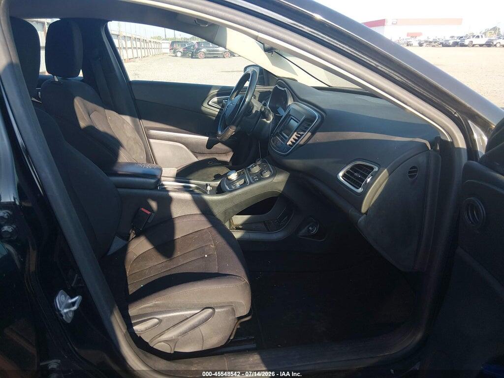 1C3CCCAB3FN649782 2015 CHRYSLER 200 photo no. 5