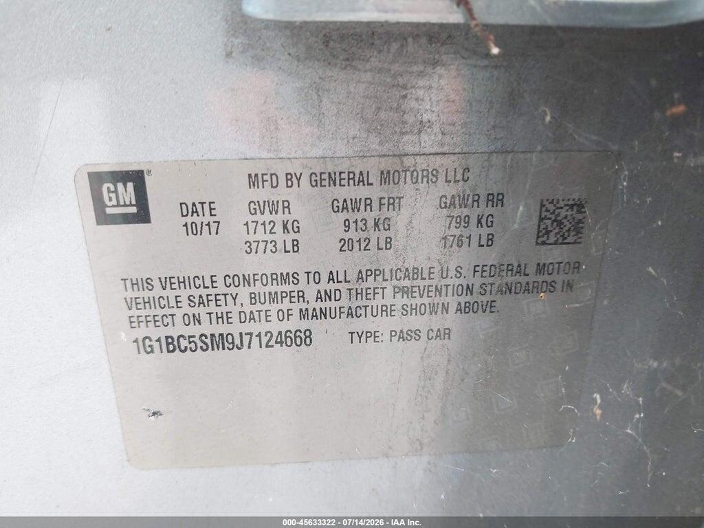 1G1BC5SM9J7124668 2018 CHEVROLET CRUZE photo no. 9
