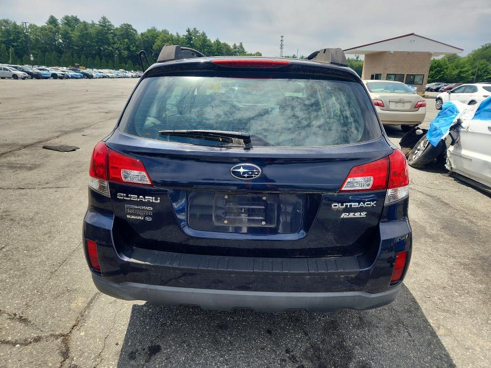 2013 SUBARU OUTBACK 2.5I — Фото 6 из 13