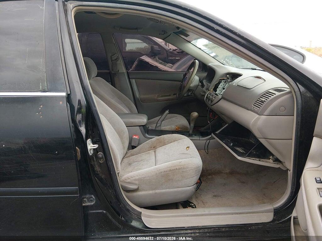 4T1BE32K84U280643 2004 TOYOTA CAMRY photo no. 5