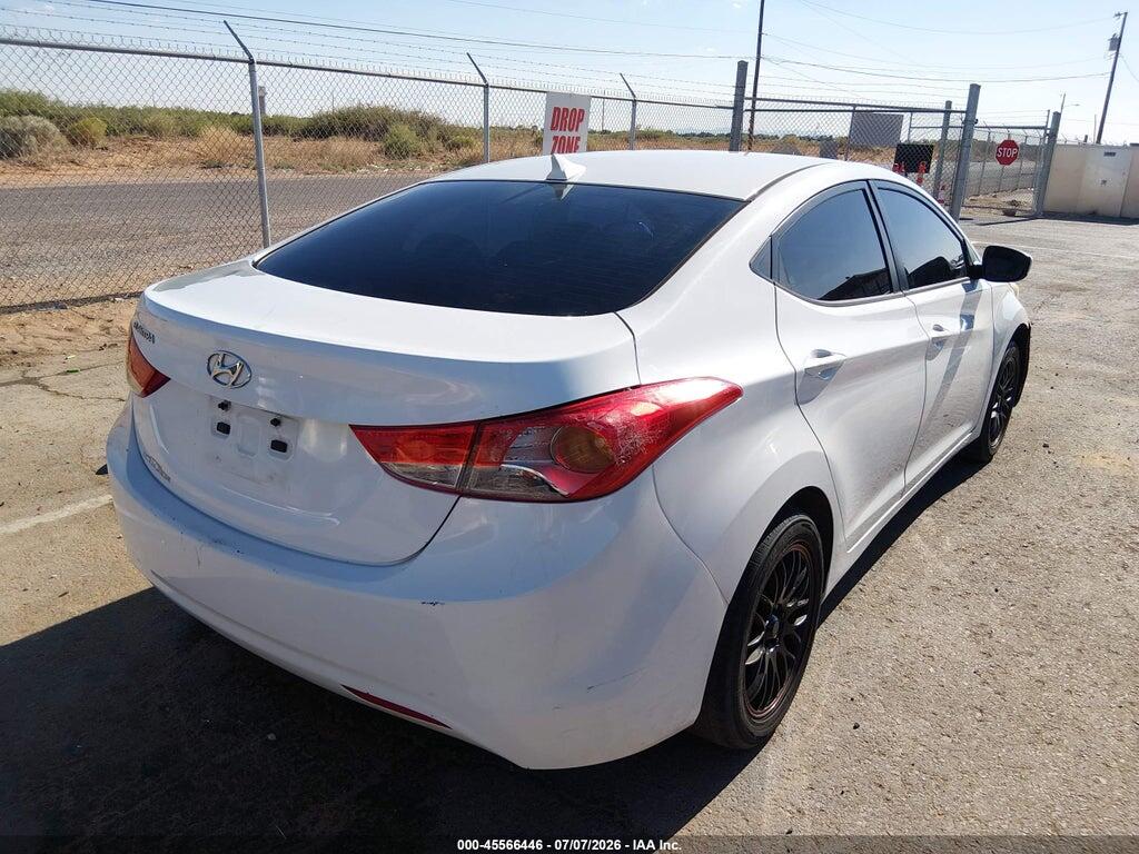 5NPDH4AE4DH168518 2013 HYUNDAI ELANTRA photo no. 4