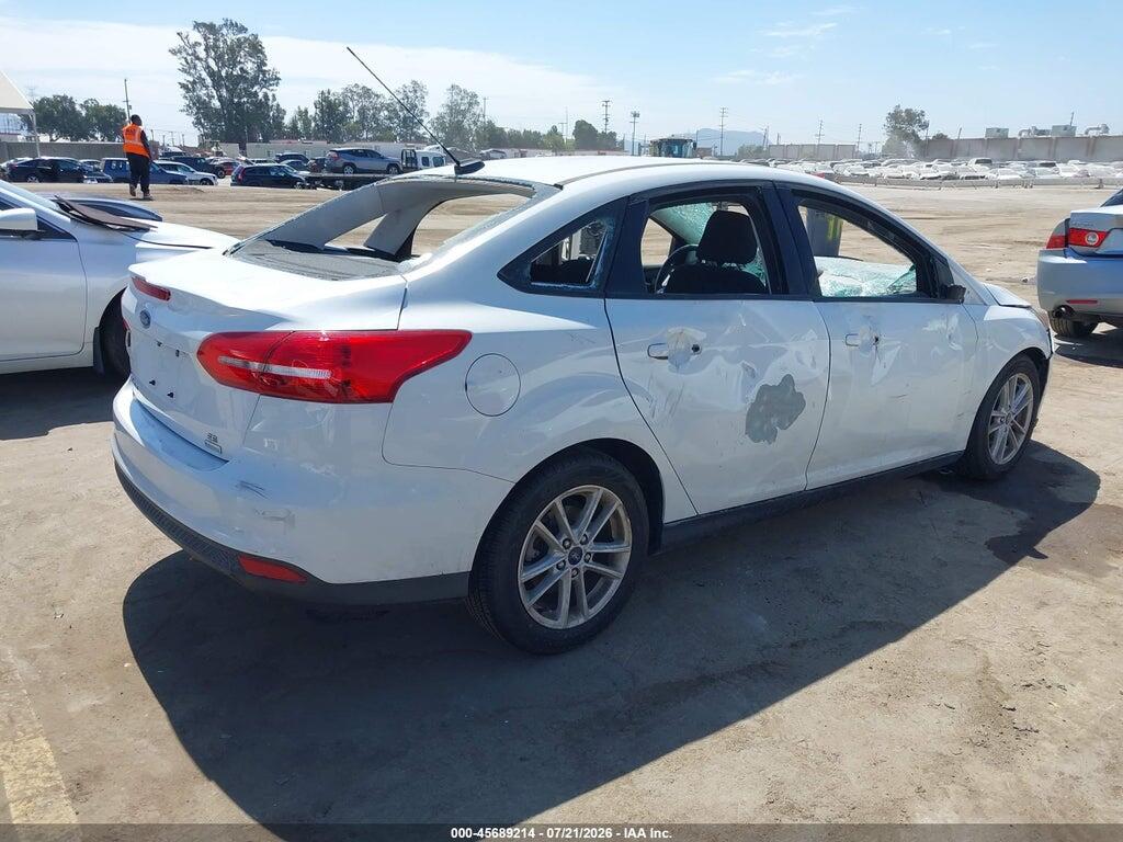 1FADP3FE7JL241626 2018 FORD FOCUS photo no. 4