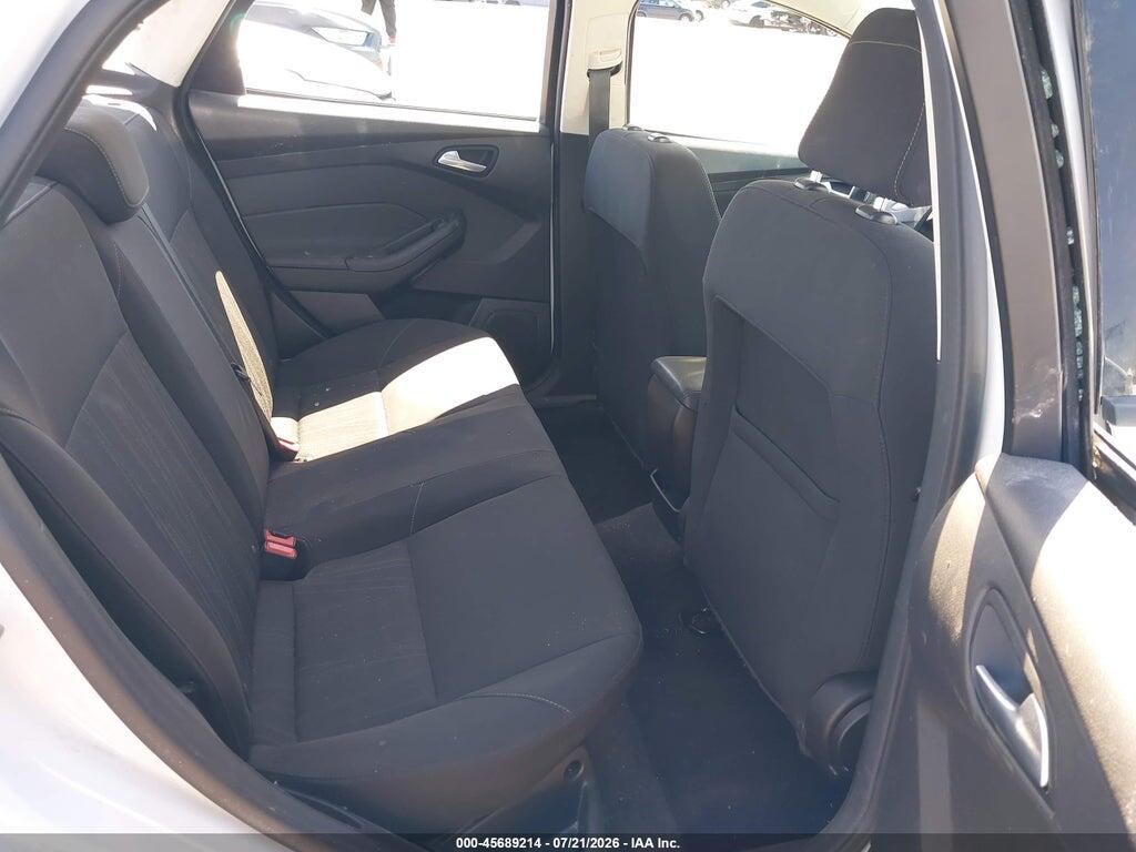 1FADP3FE7JL241626 2018 FORD FOCUS photo no. 8