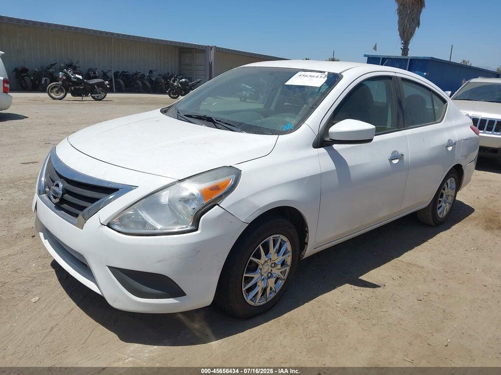 3N1CN7AP1JK408099 2018 NISSAN VERSA photo no. 2