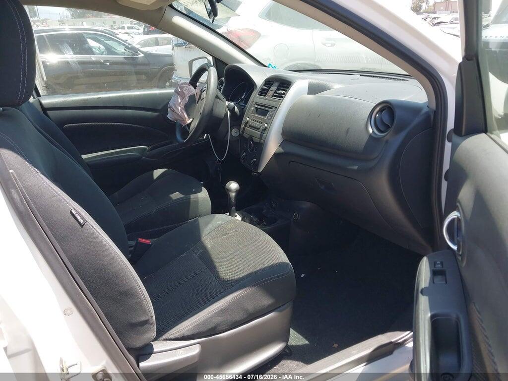 3N1CN7AP1JK408099 2018 NISSAN VERSA photo no. 5
