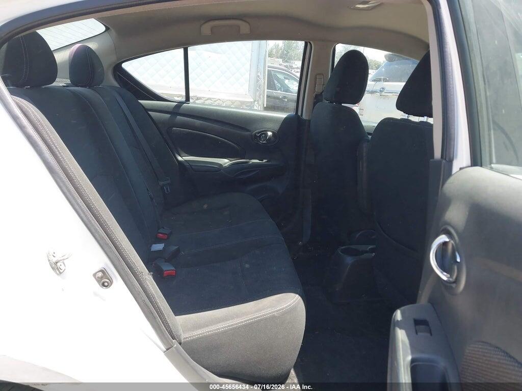3N1CN7AP1JK408099 2018 NISSAN VERSA photo no. 8