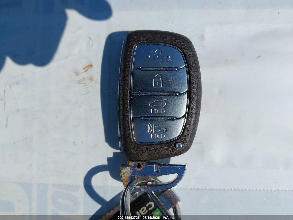 KMHC75LC6LU234812 2020 HYUNDAI IONIQ HYBRID photo no. 11