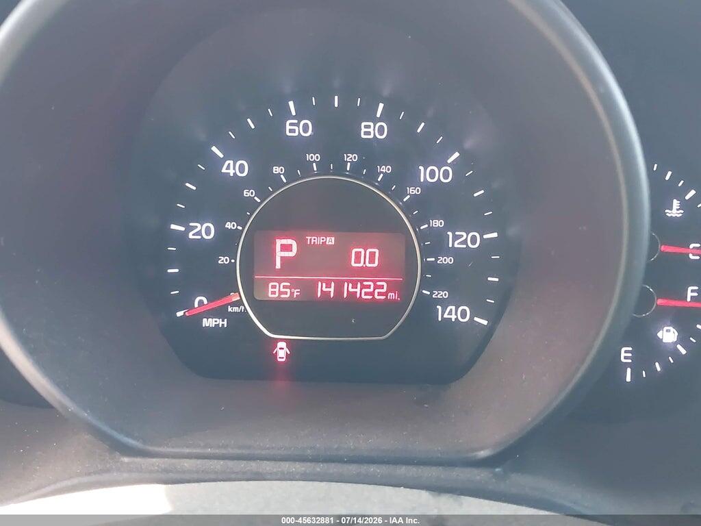 KNDJN2A24H7496649 2017 KIA SOUL photo no. 7
