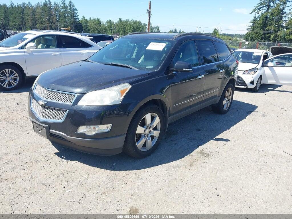 1GNKVLED3BJ281772 2011 CHEVROLET TRAVERSE photo no. 2