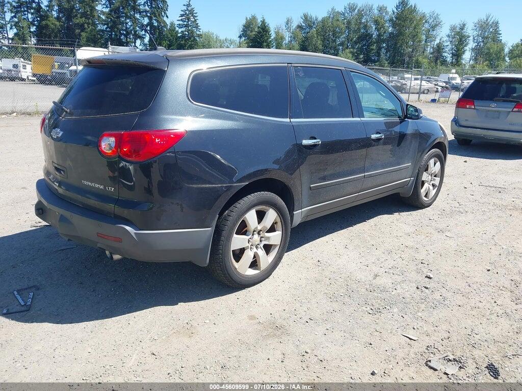 1GNKVLED3BJ281772 2011 CHEVROLET TRAVERSE photo no. 4