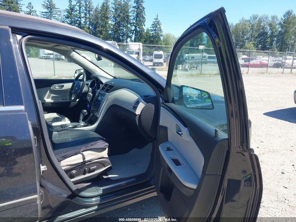 1GNKVLED3BJ281772 2011 CHEVROLET TRAVERSE photo no. 5