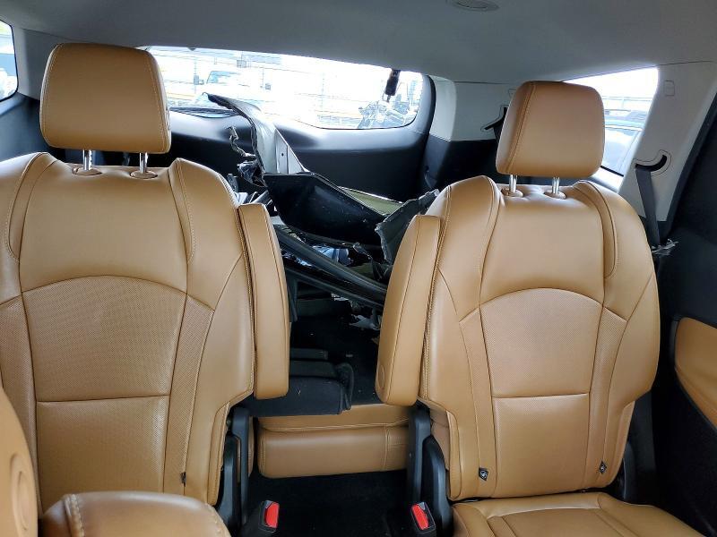 5GAERBKW7JJ156171 2018 BUICK ENCLAVE photo no. 10