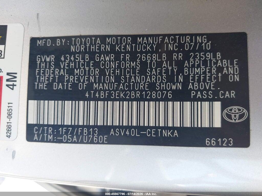 4T4BF3EK2BR128076 2011 TOYOTA CAMRY photo no. 9