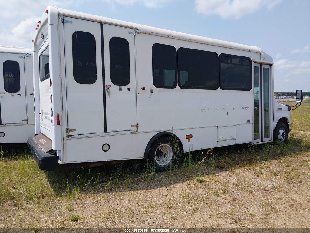 1FDFE4FS9JDC36311 2018 FORD E-450 CUTAWAY photo no. 4