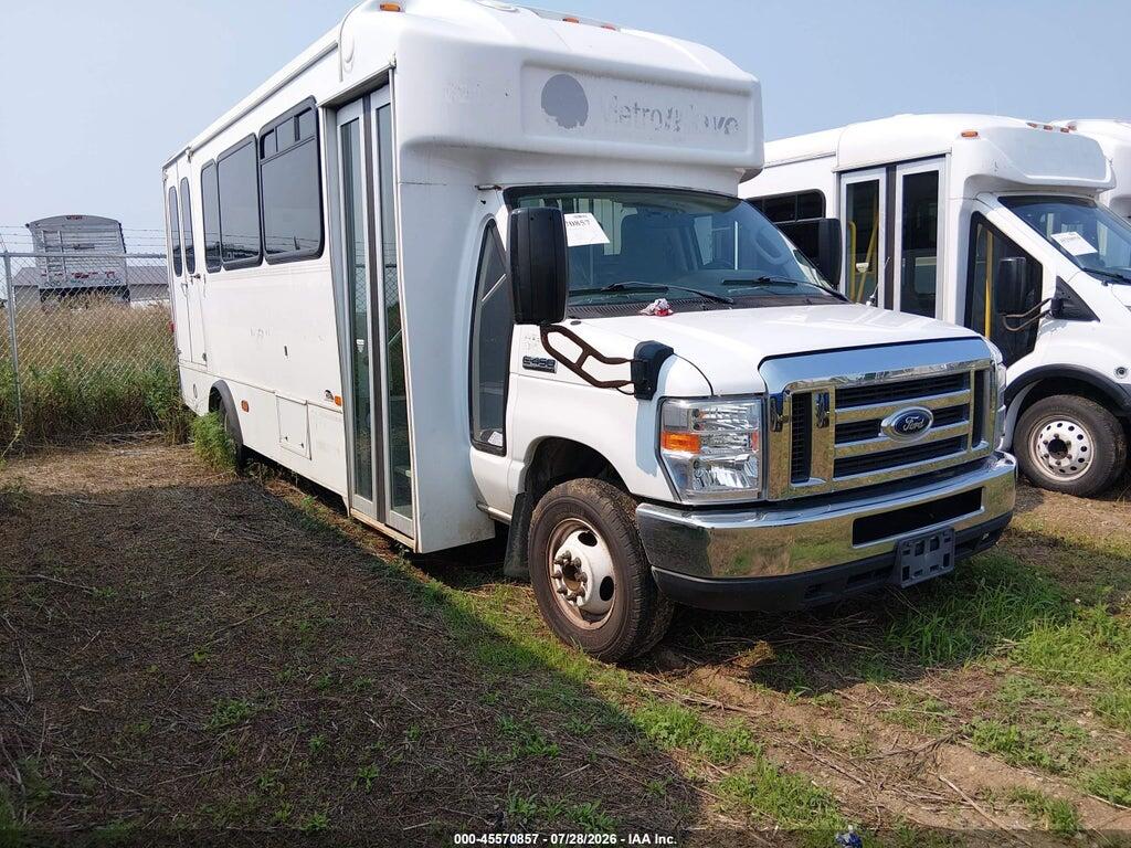 1FDFE4FS1JDC37288 2018 FORD E-450 CUTAWAY photo no. 1