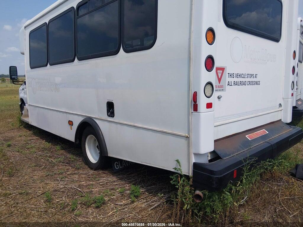 1FDFE4FS5JDC37293 2018 FORD E-450 CUTAWAY photo no. 3