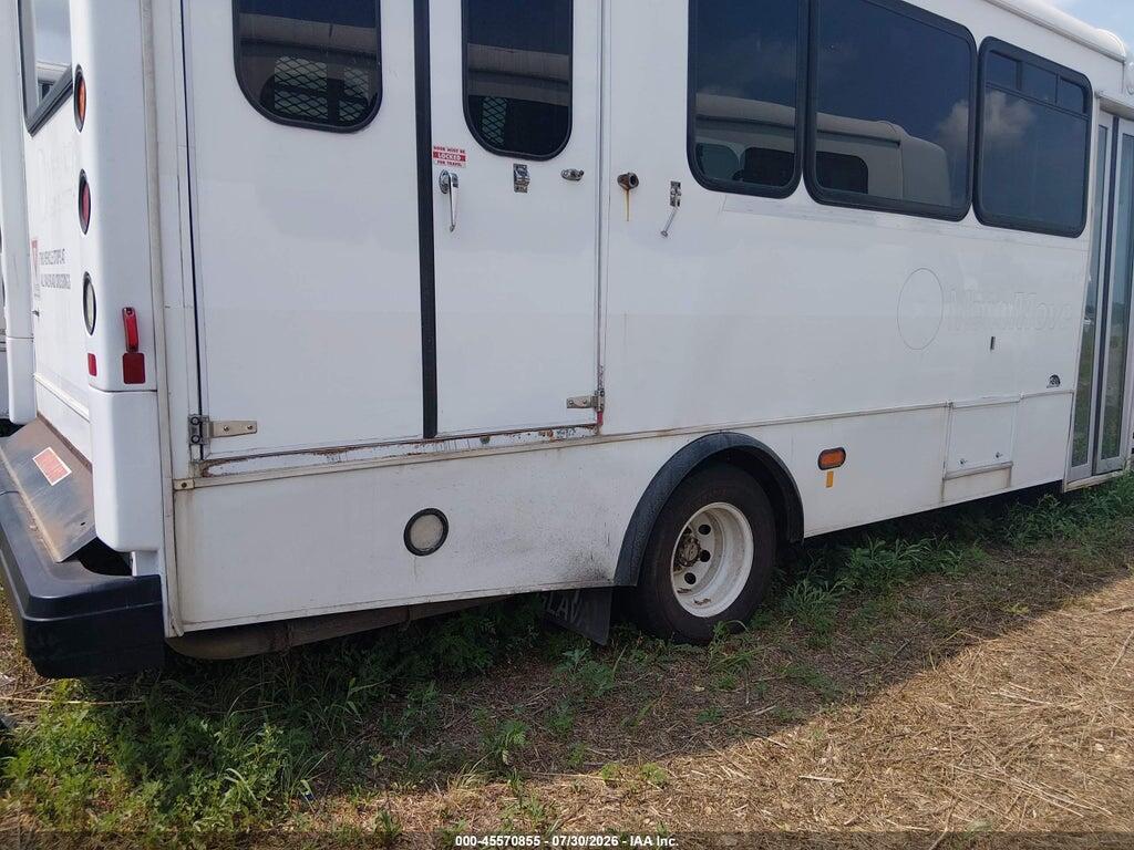 1FDFE4FS5JDC37293 2018 FORD E-450 CUTAWAY photo no. 4